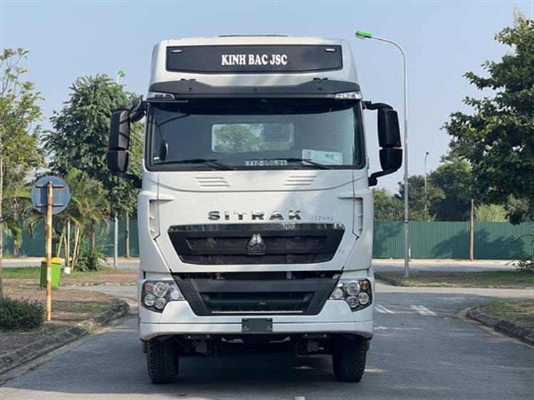 Xe đầu kéo Sitrak 440hp