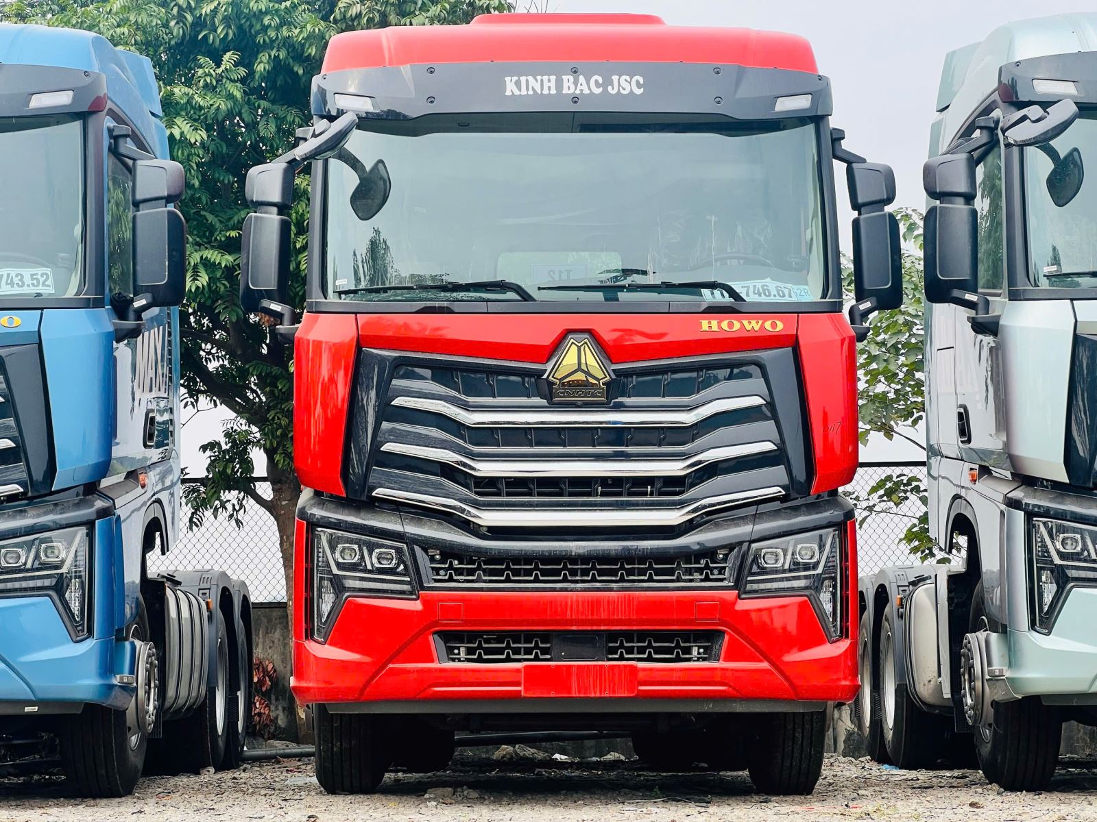 Xe đầu kéo Howo Max 460HP Cầu dầu hình ảnh