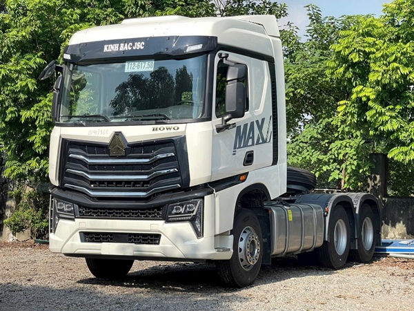 Xe đầu kéo Howo Max